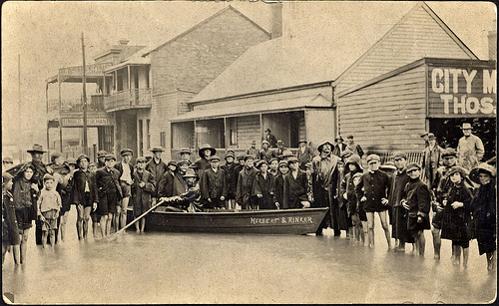 Flood in Steel Street, Newcastle West, [1905