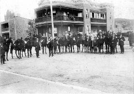 Horse and Jockey parade, Newcastle, NSW, Australia [c.1918]